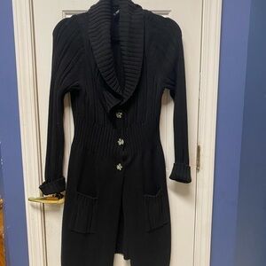 Daisy Fuentes Womens Moda Sweater Size Medium black Long Sleeve 3 Button